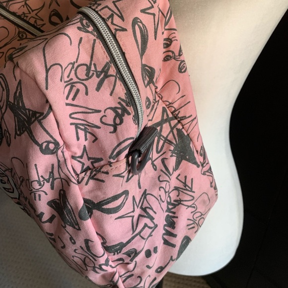 Justice Overnight/Weekender Medium Duffle Bag - Picture 4 of 12